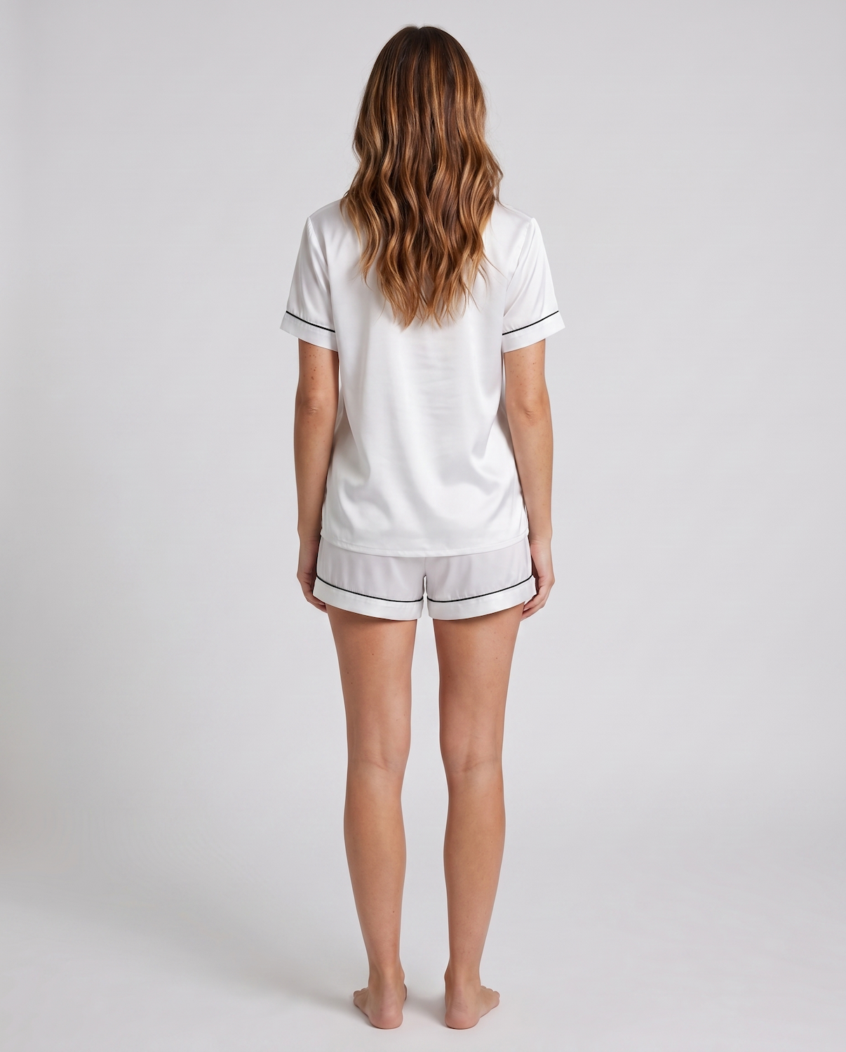 100% Mulberry Silk Pajama Set – Short-Sleeved Sleepwear for Women