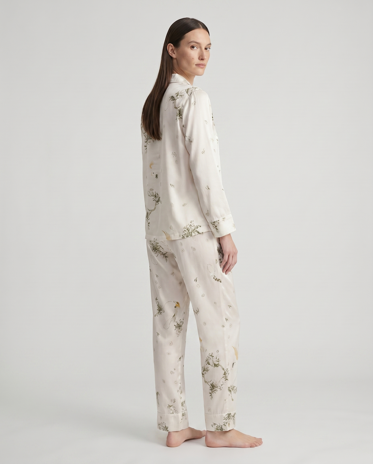 100% Mulberry Silk Pajama Set for Women – Long Sleeve & Pants | Soft, Breathable Loungewear