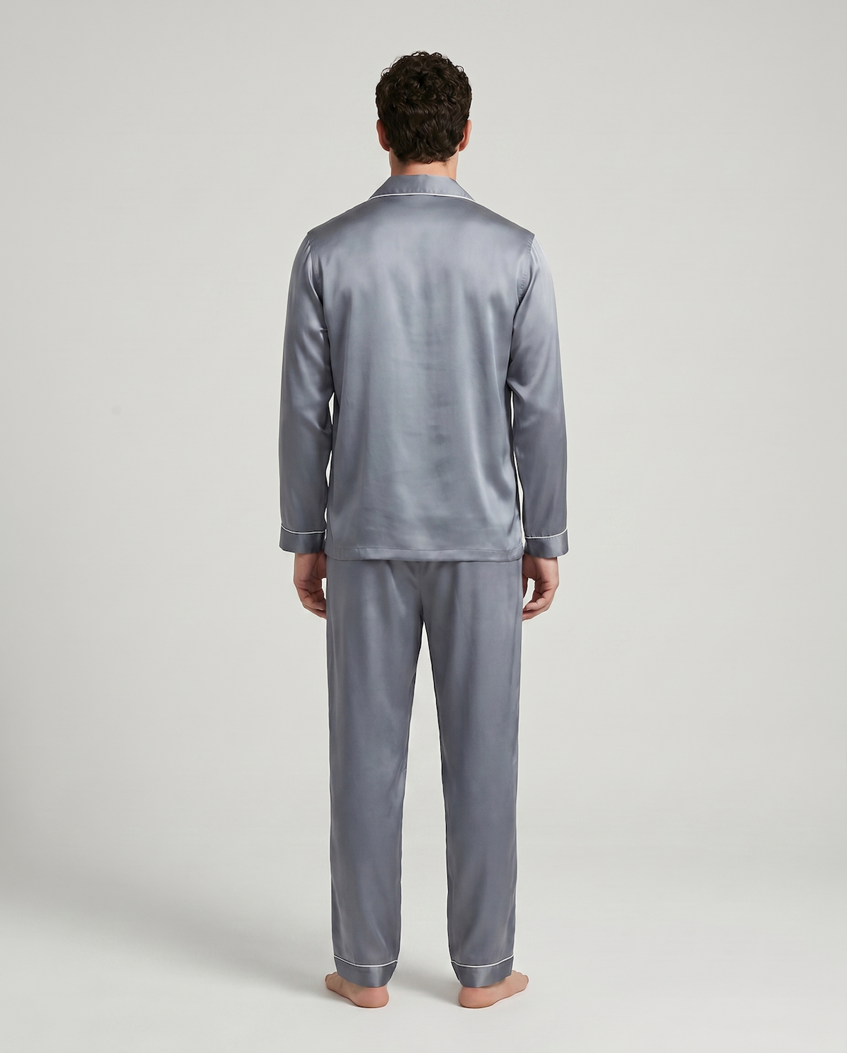 Men’s Cooling Silk-Feel Pajama Set – Breathable Long Sleeve Sleepwear for Night Comfort
