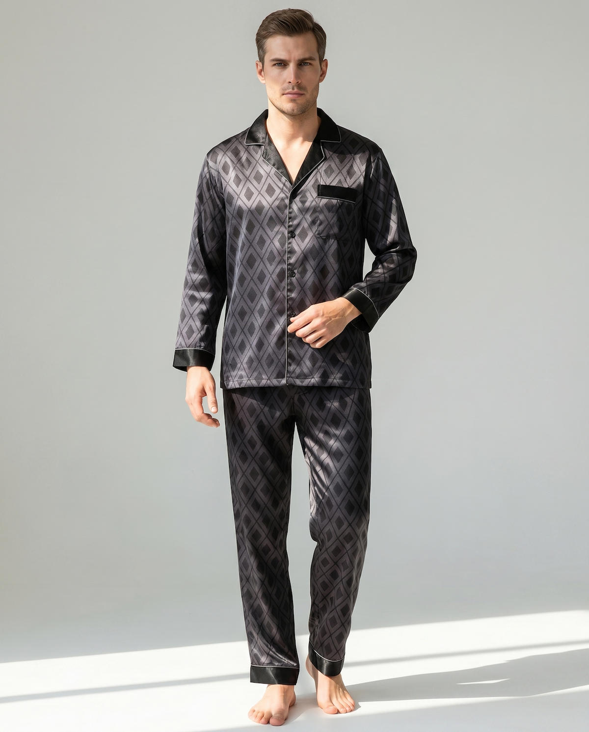 Men’s Silk-Feel Pajama Set – Long Sleeve Satin-Look Sleepwear with Elegant Pattern
