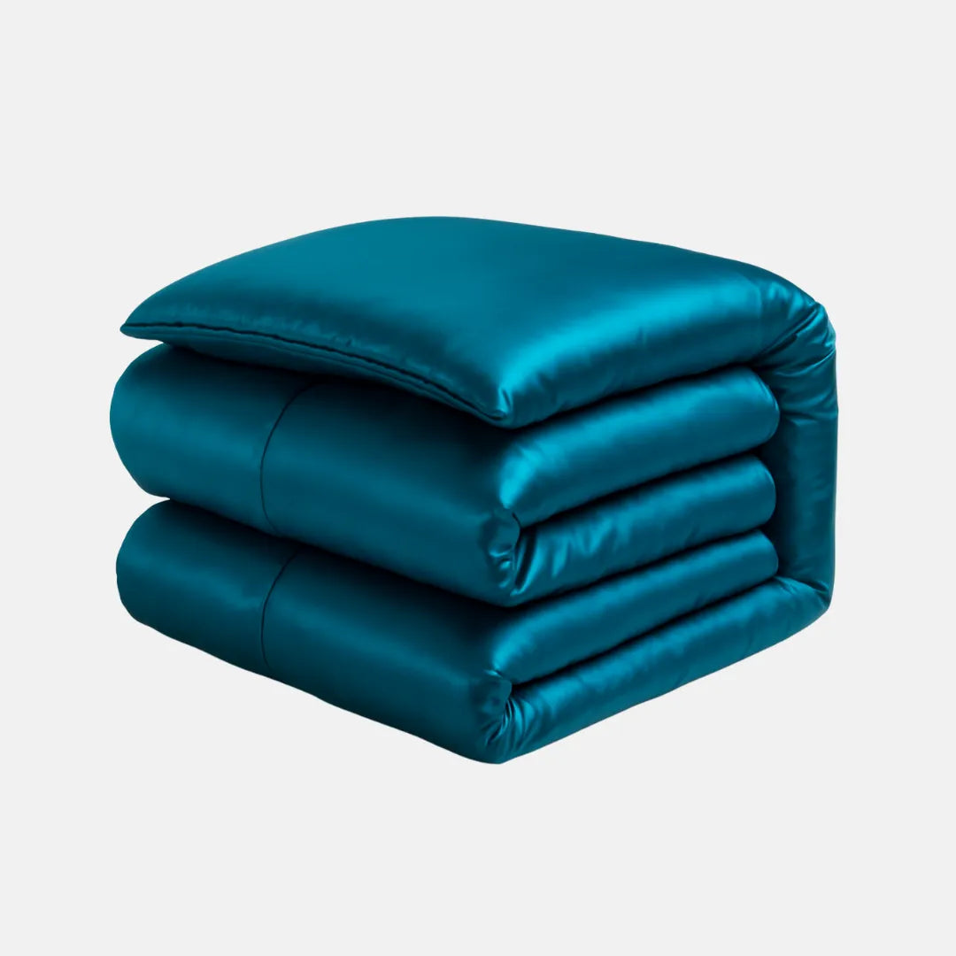 Mulberry Silk Seamless Duvet Cover – Luxury, Breathable, Hypoallergenic Bedding for Smooth Sleep - Silken &amp; Dreams