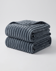 Multifunctional Pull-Tab Blanket – Warm All-Season Nap & Sofa Blanket