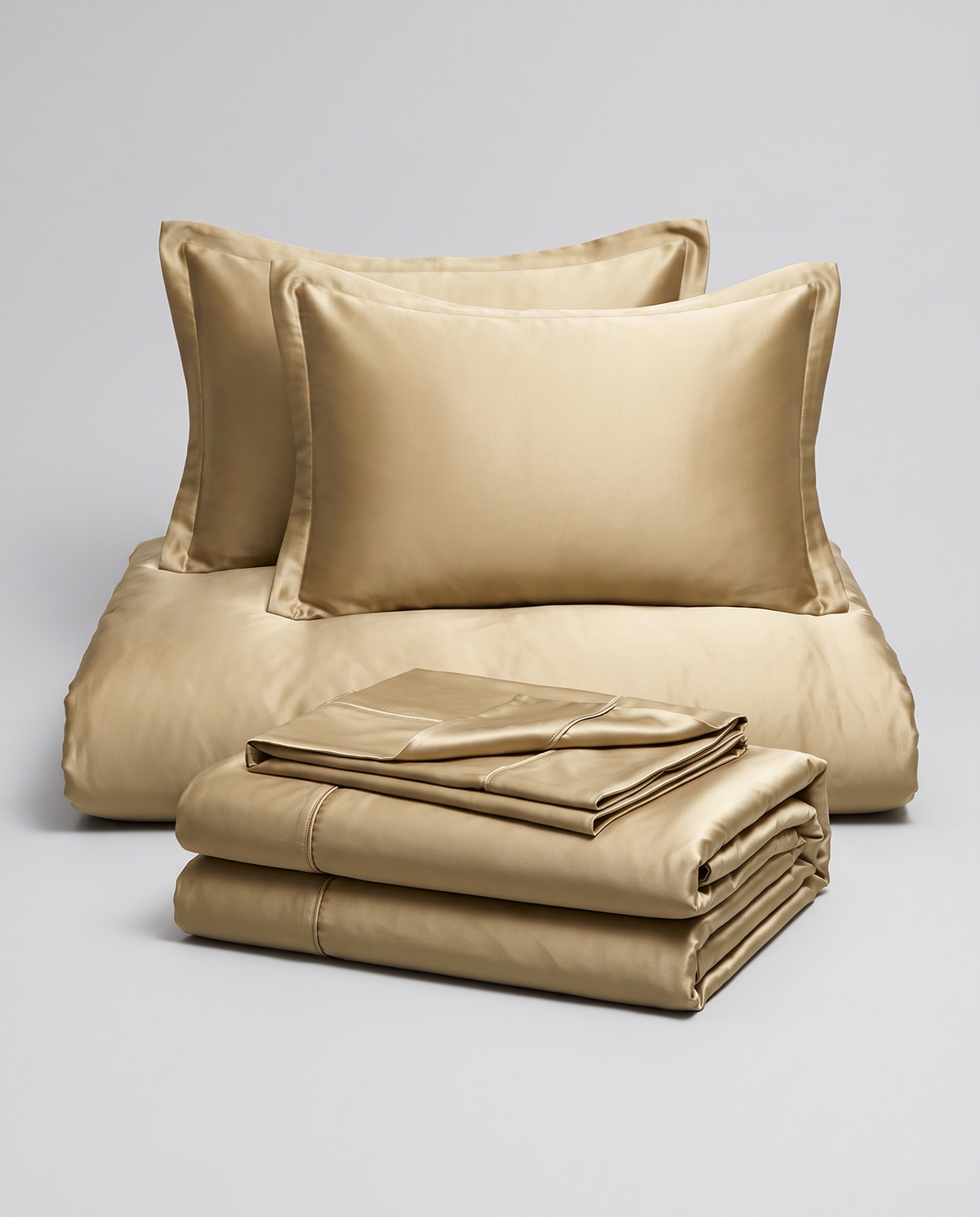 Solid Silk-Like Bedding Set with Duvet Cover, Bedsheet &amp; Pillowcases