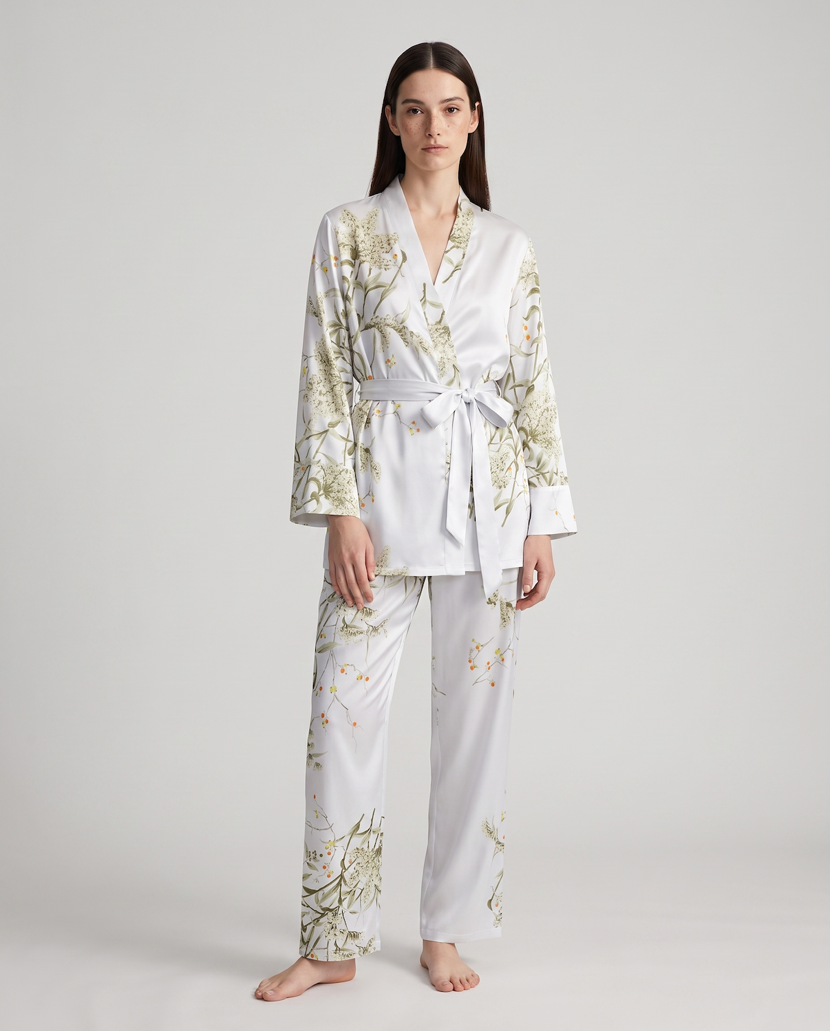 Women’s Satin Pajama Set – Long Sleeve Robe, Full-Length Pants & Premium Print