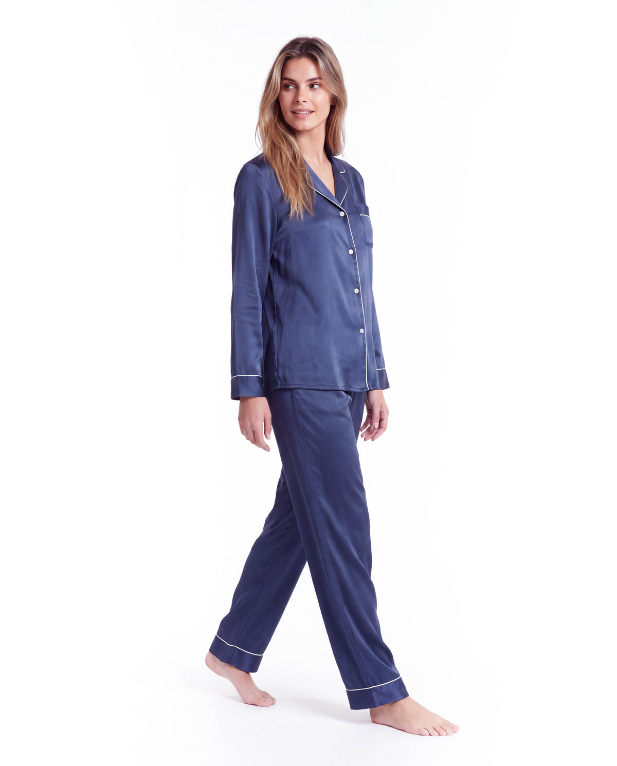 Silk Pajama Set for Women – Soft, Breathable, Luxury Sleepwear with Long Sleeves &amp; Pants