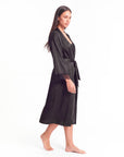 Long Robe – Elegant and Comfortable Kimono Gown for Relaxing