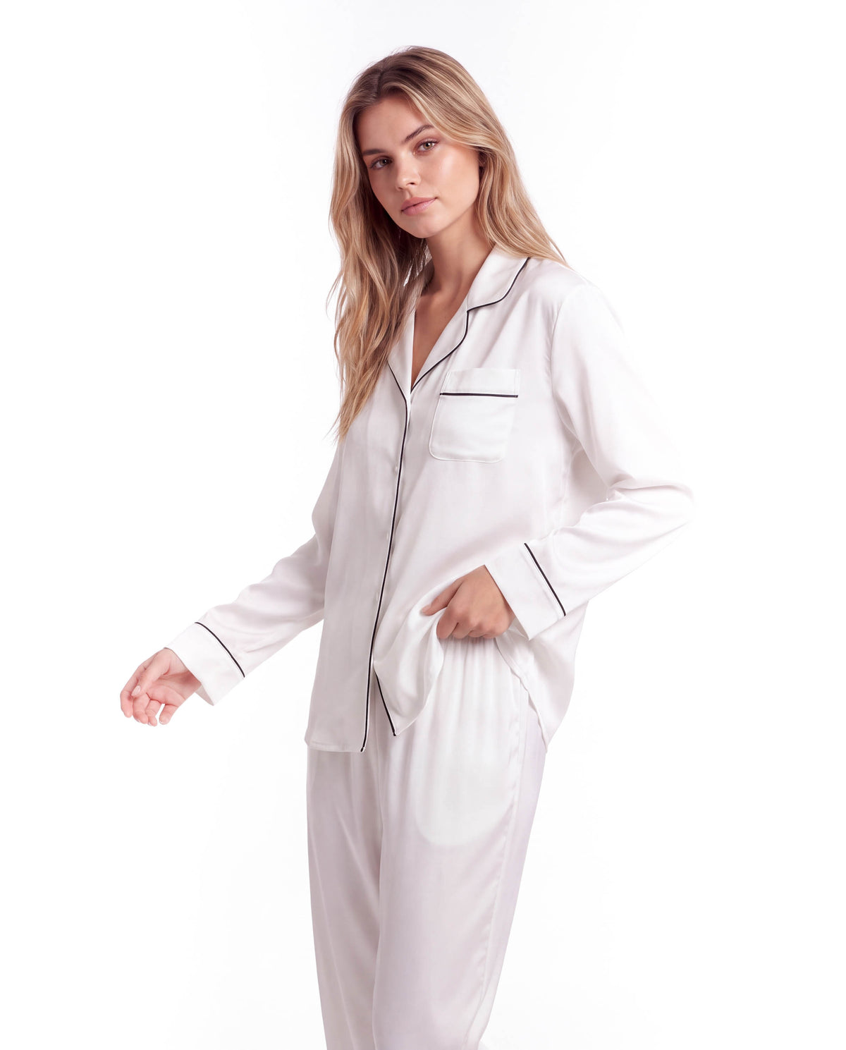 Silk Pajama Set for Women – Soft, Breathable, Luxury Sleepwear with Long Sleeves &amp; Pants