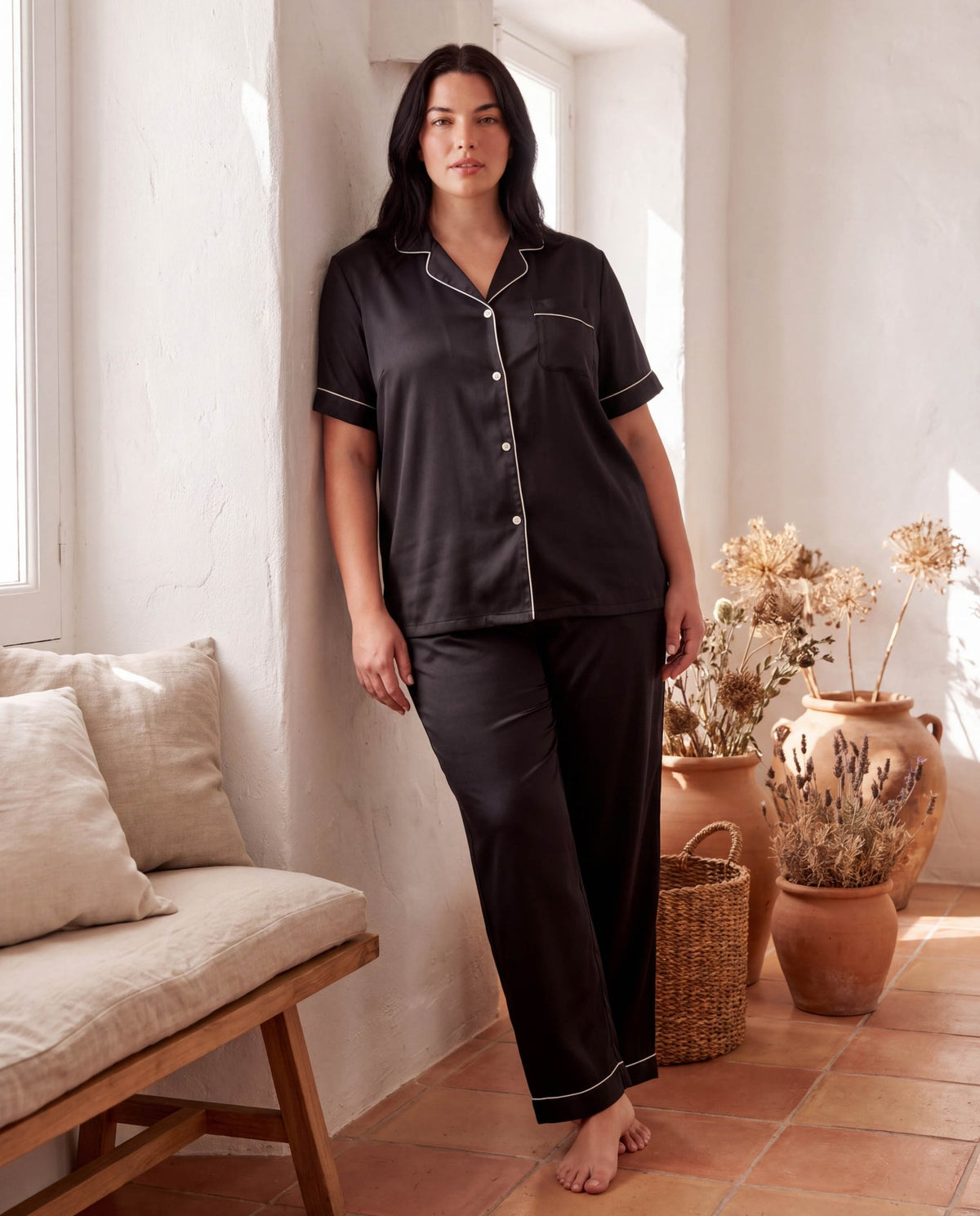 Sleepwear Set for Plus Size Women – Fashionable Tops and Long Pants Homewear