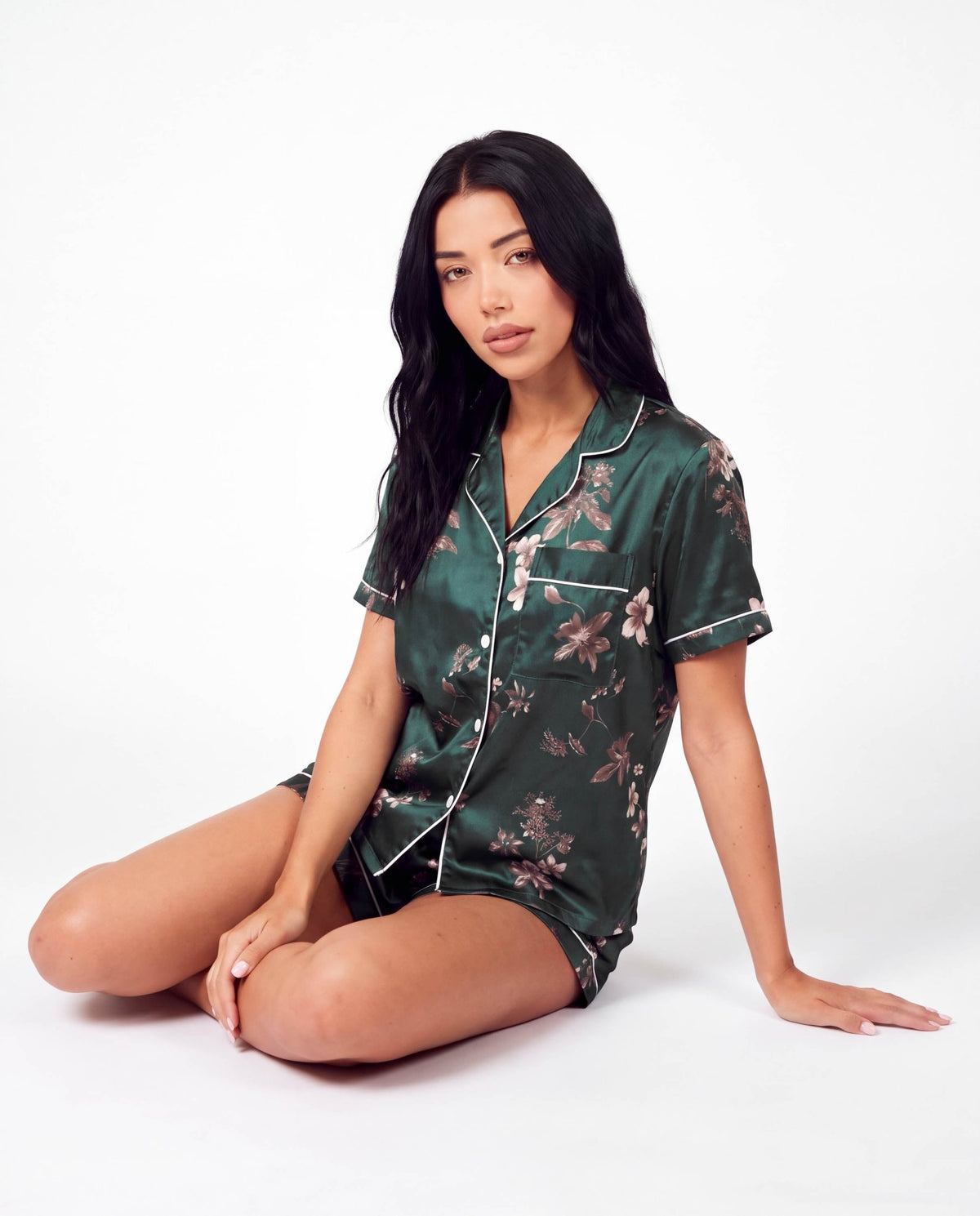 Elegant Butterfly Print Silk Pajama Set – Luxury Women's Sleepwear