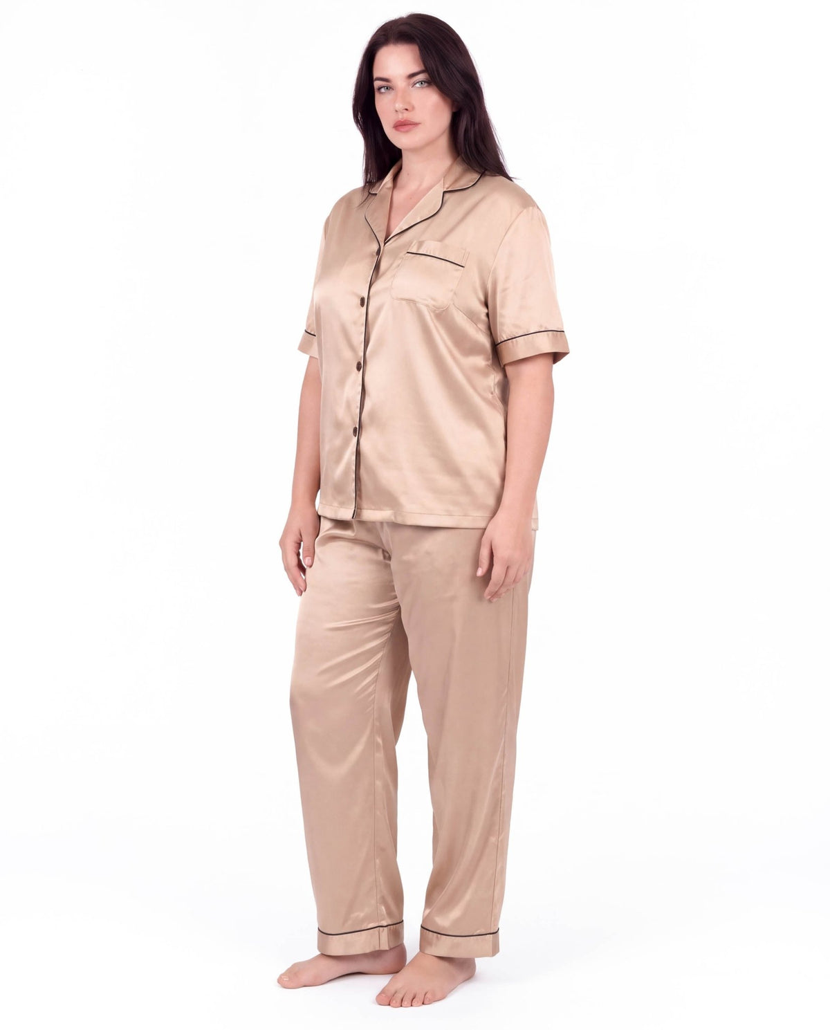 Sleepwear Set for Plus Size Women – Fashionable Tops and Long Pants Homewear