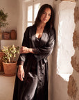 Long Robe – Elegant and Comfortable Kimono Gown for Relaxing
