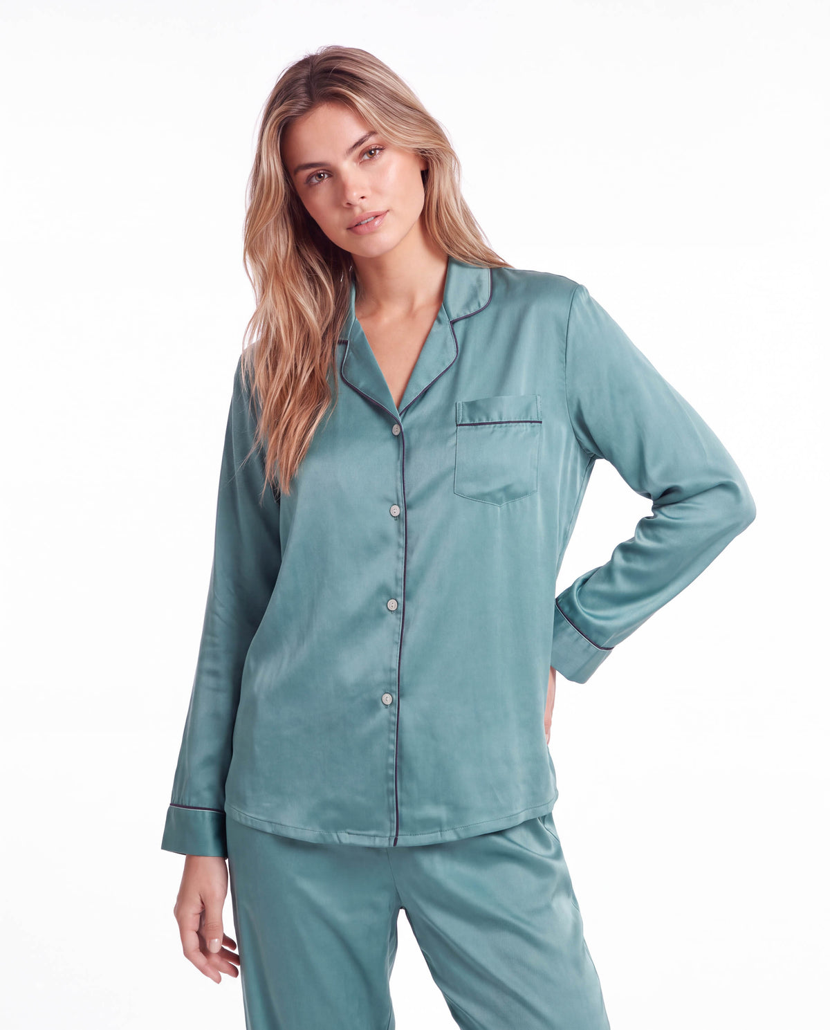 Silk Pajama Set for Women – Soft, Breathable, Luxury Sleepwear with Long Sleeves &amp; Pants