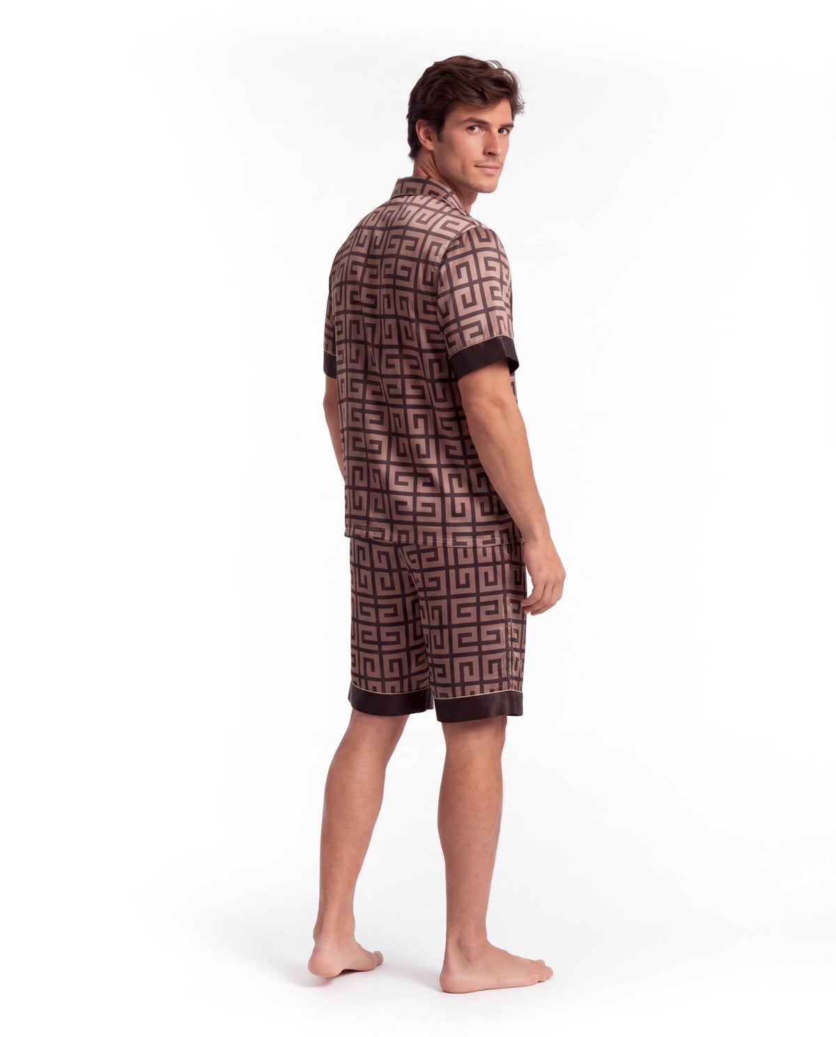 Men’s Pajama Set – Geometric Patterned Sleepwear
