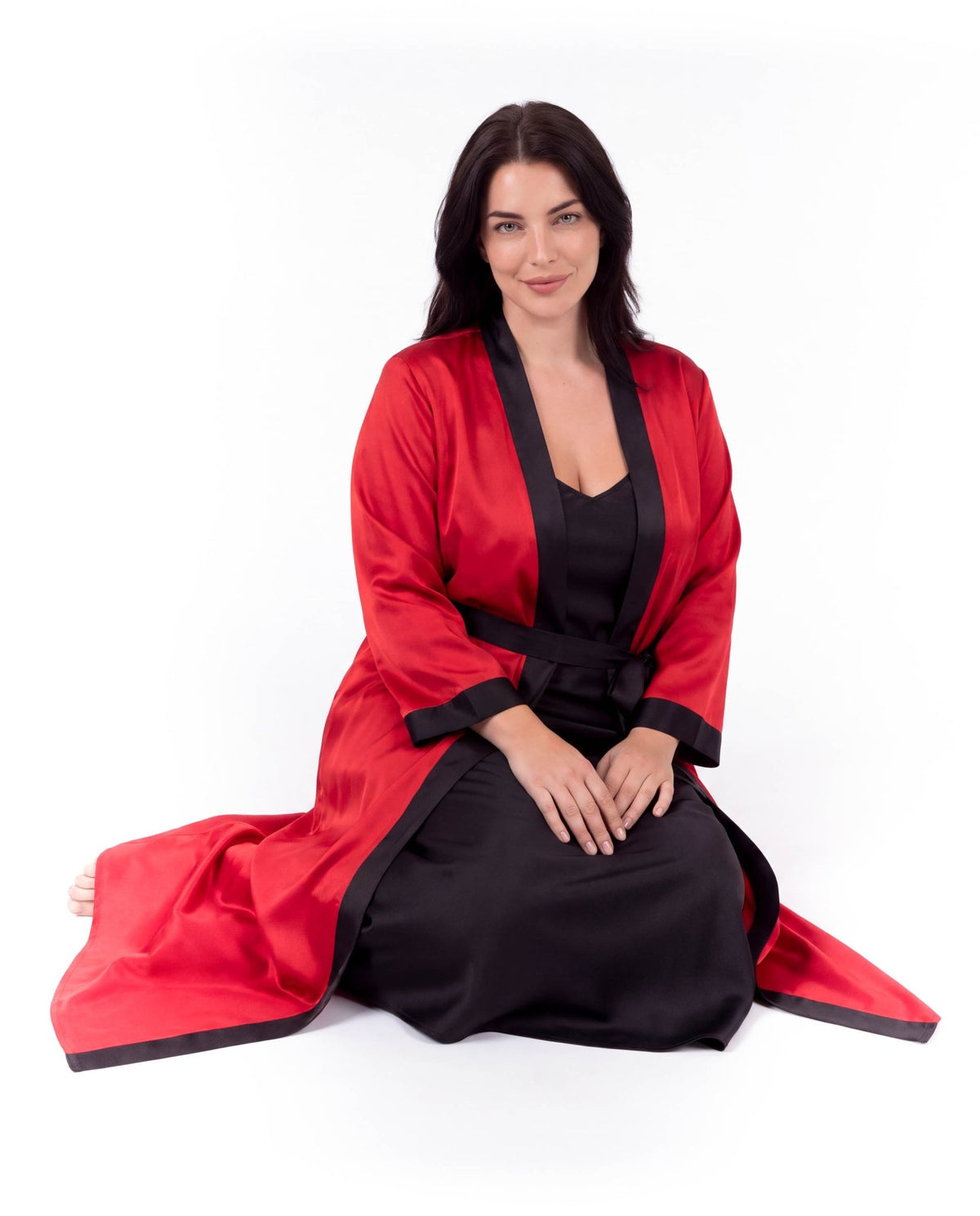 Luxurious Satin Kimono Robe with Contrast Trim – Long Sleeve, Belted, Machine Washable